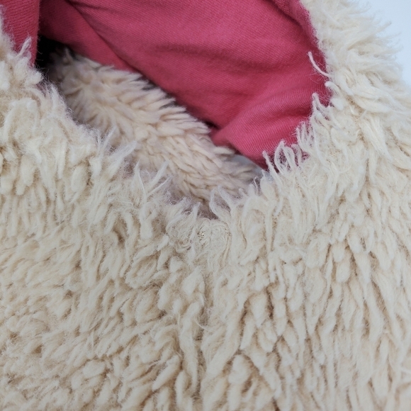 MINI BODEN FAUX FUR SHERPA FULL ZIP VEST WITH HOOD CREAM YOUTH GIRLS SIZE 5 - 6Y - Picture 12 of 13